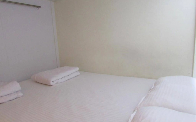 Pillow Talk Hostel