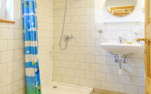 Stunning Home in Am Salzhaff With 1 Bedrooms and Wifi