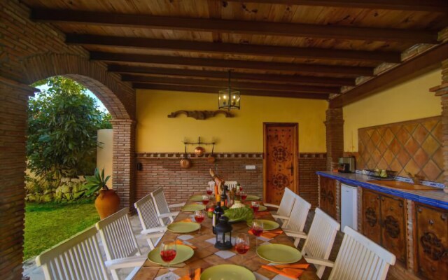 Twelve guest 6bedrooms Villa Montecarlo