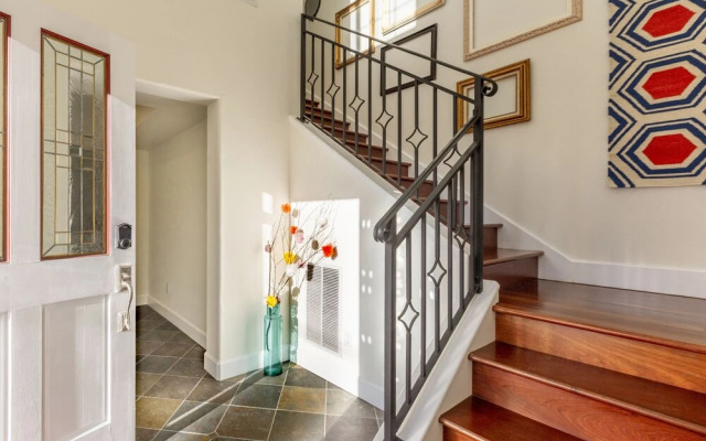 Marbella Lane Top Coastline Views, Family Friendly