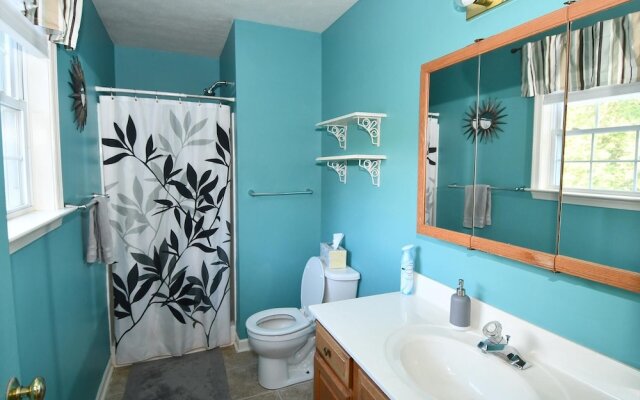 Creekview Cabin - A Perfect Escape