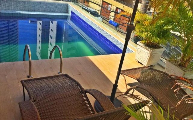 Vivaz Boutique Hotel