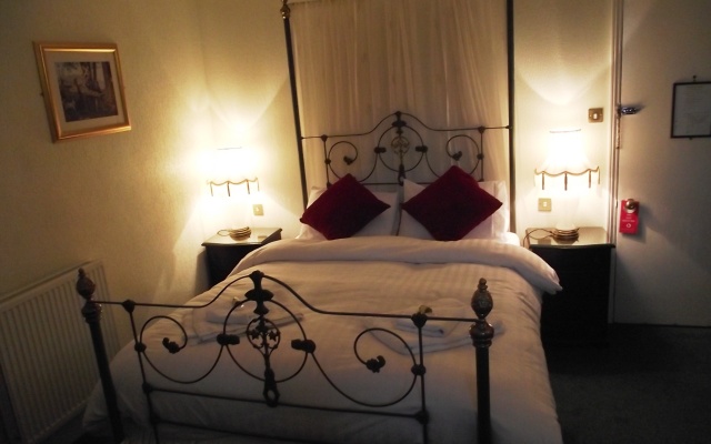 Bryn Howel Hotel