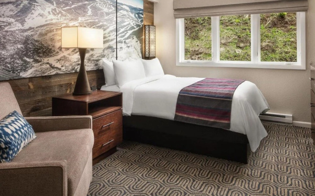 Vail Luxury Condos by VRHost