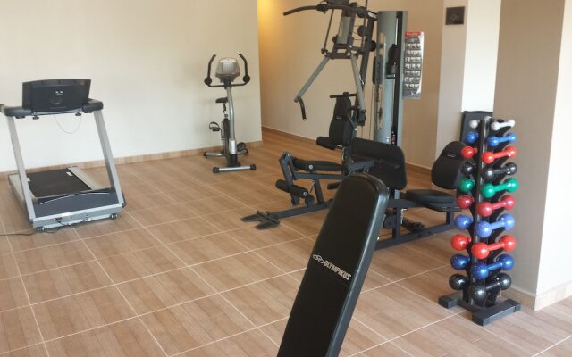 Prado Hotel Business