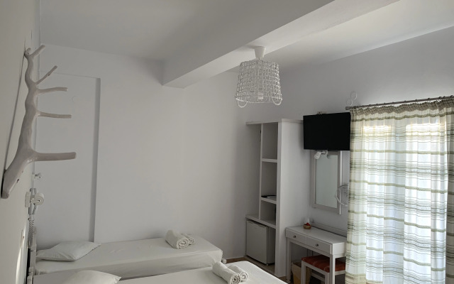 Aegeon Hotel