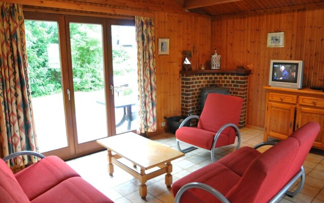 Cozy Holiday Home in Somme Leuze