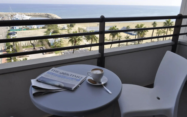 Sun Hall Hotel
