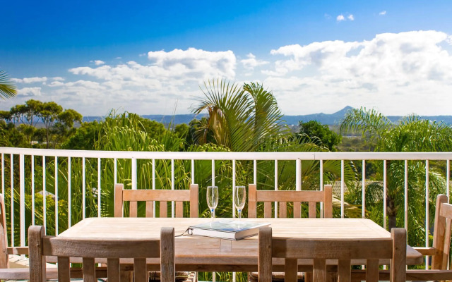 Noosa Hill Resort