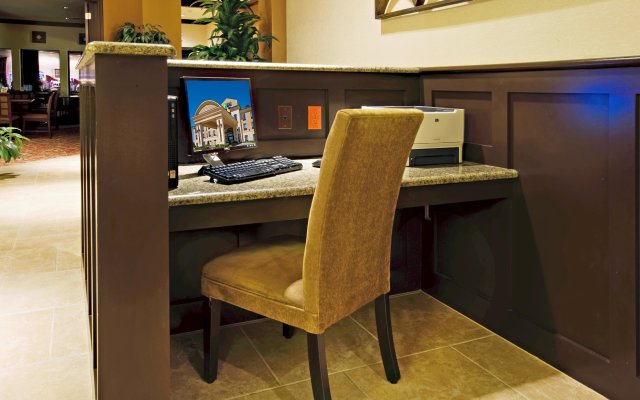 Holiday Inn Express And Suites Wichita Falls