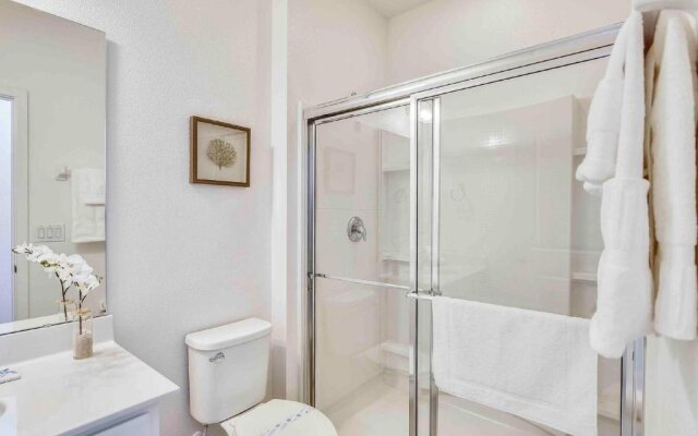 Magnificent Twelve Bedrooms with Ten Suites with Private Pool at Bella Vida Resort 0428