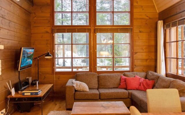 Holiday Home Kivalonmaa a