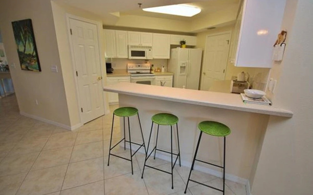 Oceanwalk 7-302 Apartment 2