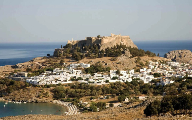 Pefki Islands Resort
