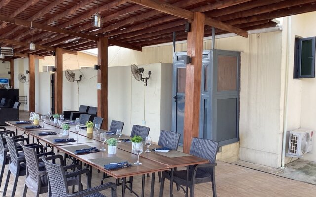 Adis Hotels Prime