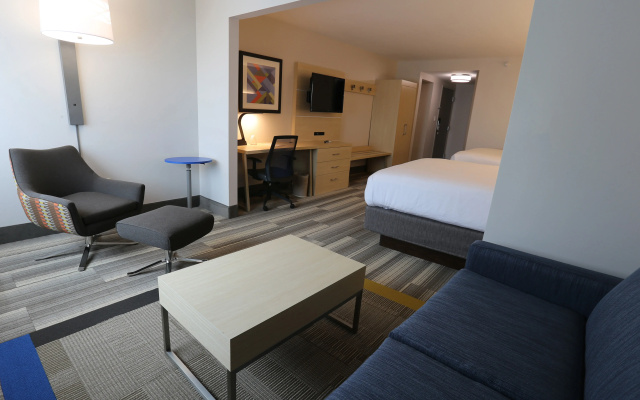 Holiday Inn Express Biloxi - Beach Blvd by IHG