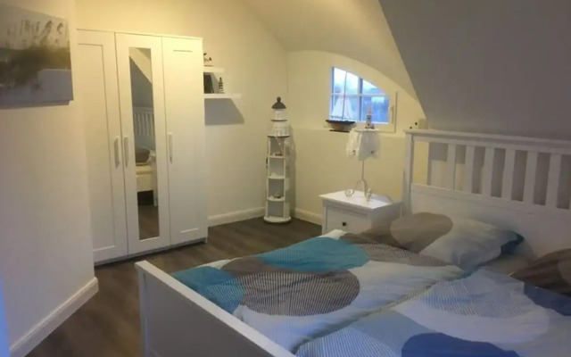 "baltic Sea Breeze" Modern Retreat