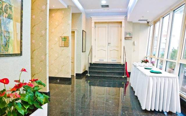 Grand Hotel & Spa Tirana