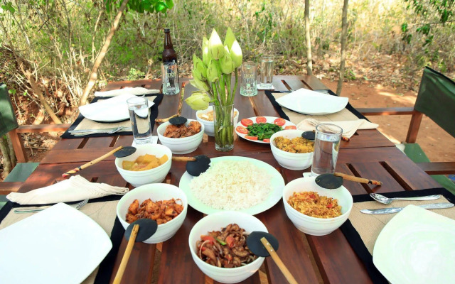 Ruhunu Safari Camping
