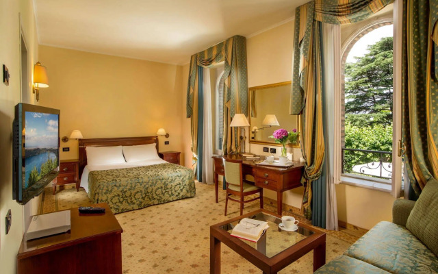 Hotel Verdeborgo
