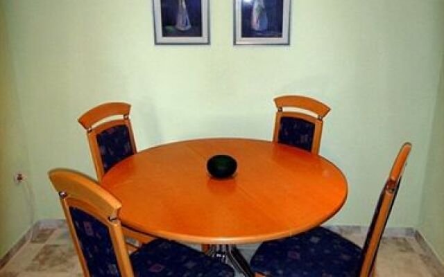 Apartments Villa Mediteran