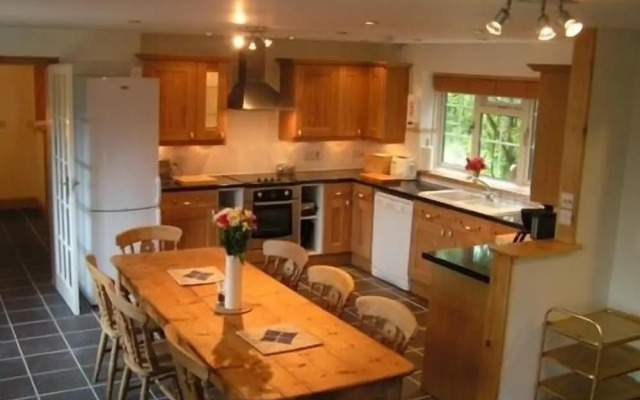 Cherry Tree Lodge
