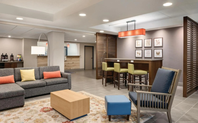 Country Inn & Suites by Radisson, La Crosse, WI