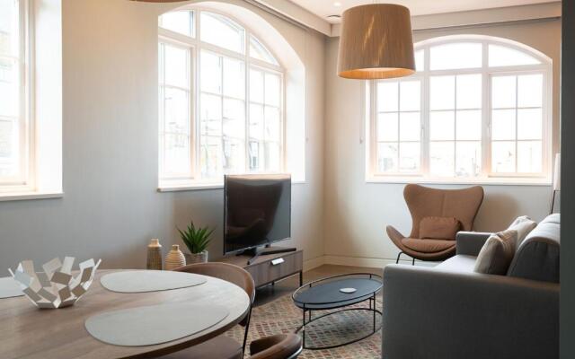 Mirabilis Apartments - Bayham Place