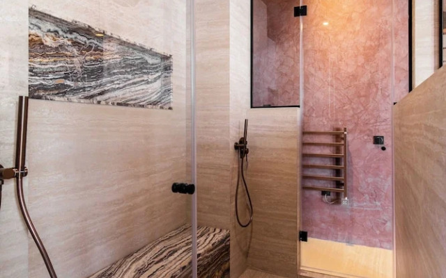 Exceptional Duplex - 6br/12p - Montorgueil