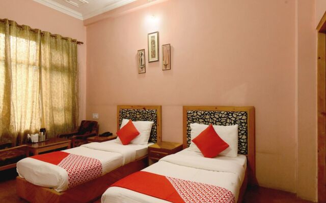 OYO 18674 Airport Inn Hotel