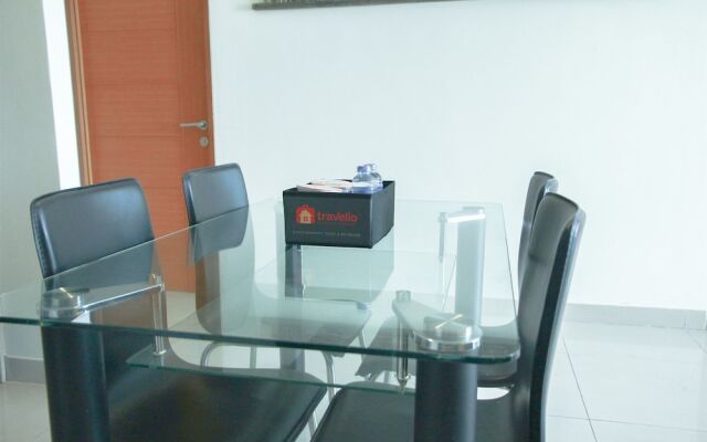 2BR Hampton's Park Apartment near Pondok Indah