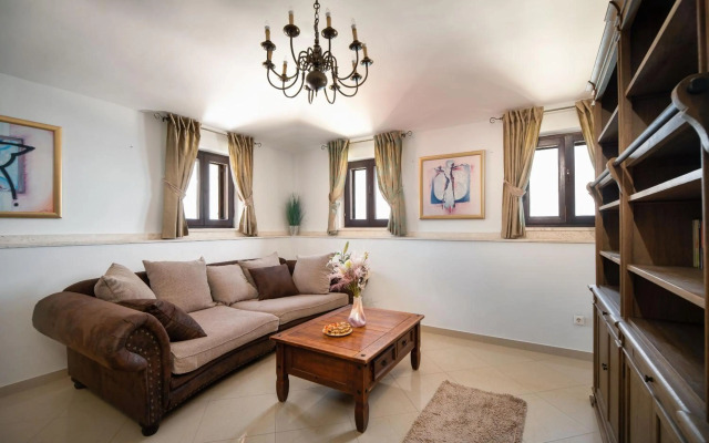 Luxury Apartments Perko