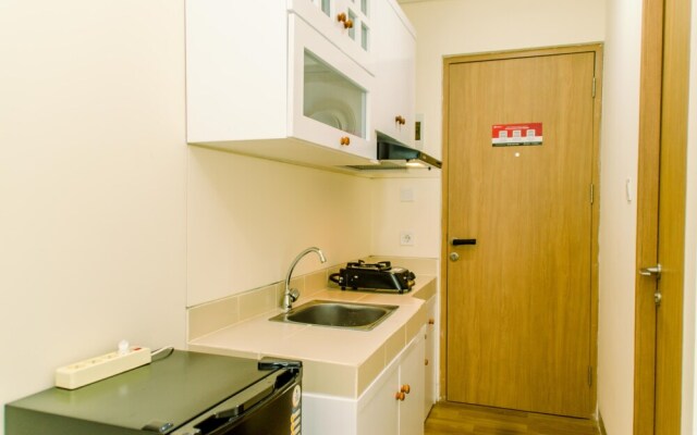 Warm And Cozy Studio Room Apartment At B Residence