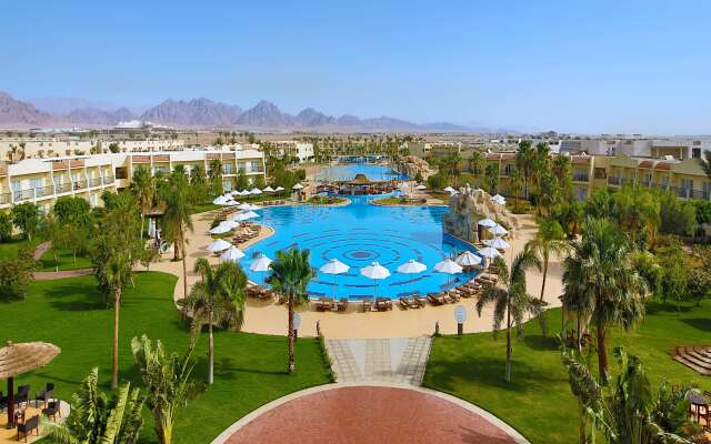 DoubleTree by Hilton Sharm El Sheikh - Sharks Bay Resort