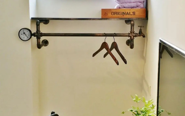 Mutter Apartment
