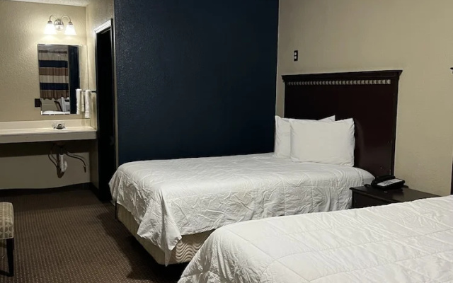 Triangle Inn Motel