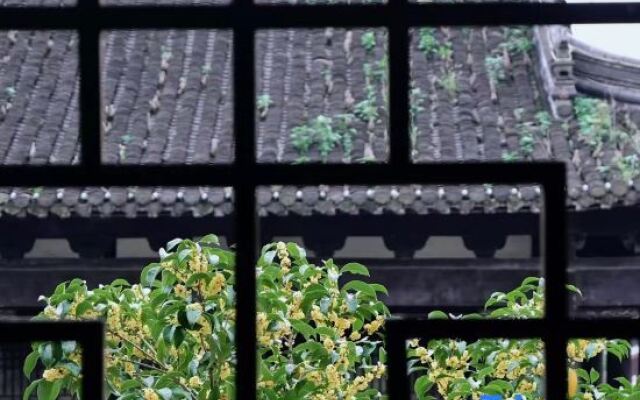 Yangzhou Slender West Lake Fuhui Jingshe Hotel