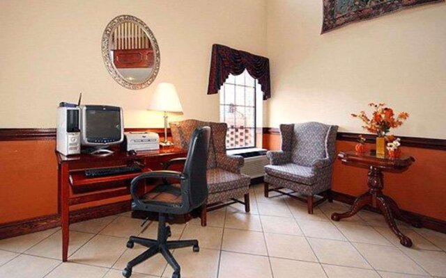 Comfort Suites near Camp Lejeune