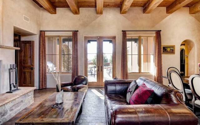 The Sunrise Retreat - Two Bedroom Home