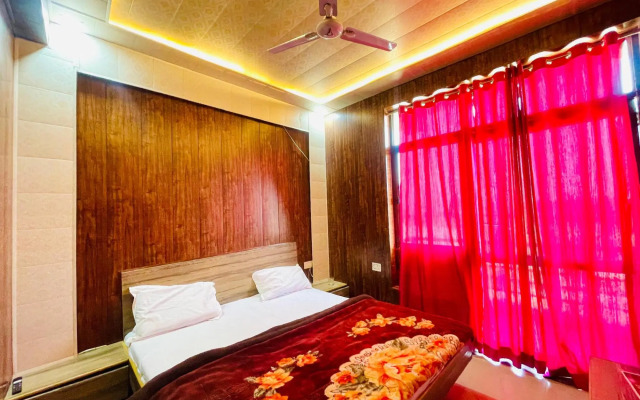 Grand Ganga Resort