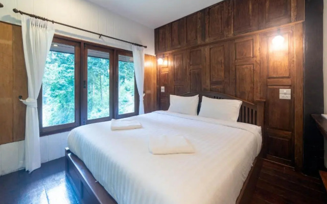 Tawan Riverside - Elephant Resort