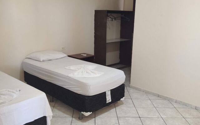 Mediterrâneo Praia Hotel