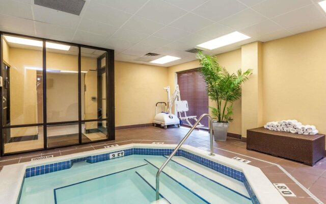 Fairfield Inn & Suites by Marriott Charleston