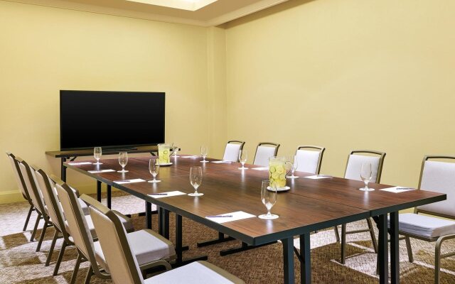 Sheraton Stonebriar Hotel