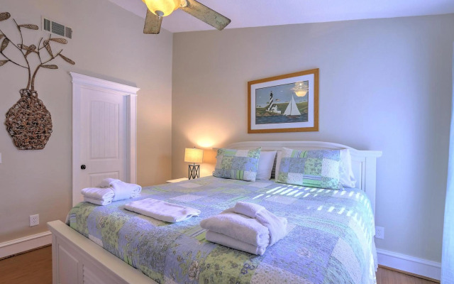 Lighthouse Tennis 2407