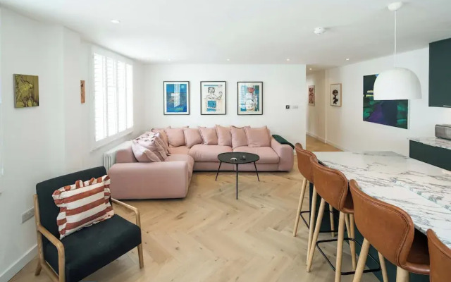 2Bed 2Bath Stunning Shoreditch Apartment