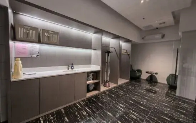 McQueen Hotel