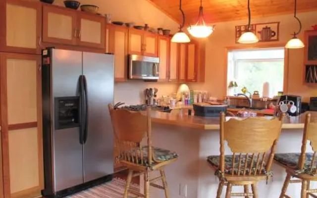 Glacier Creek Lodging