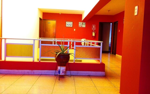 Posada del Rey - Lima Airport