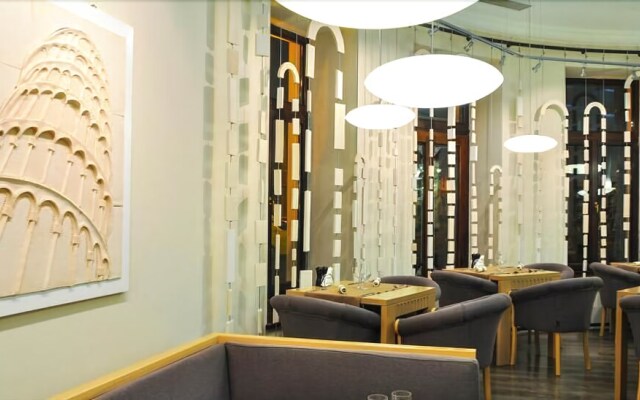 Select Hotel
